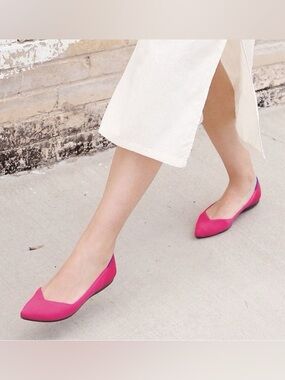 💗 Rothy’s the Points in Hot Pink Size 7.5